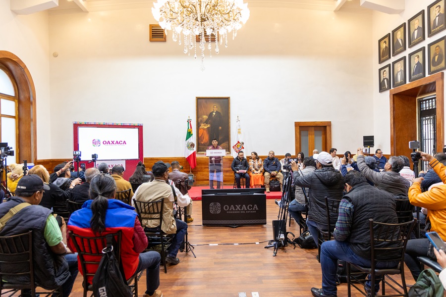 Gobiernos de México y Oaxaca juntos en la lucha contra la violencia de ...