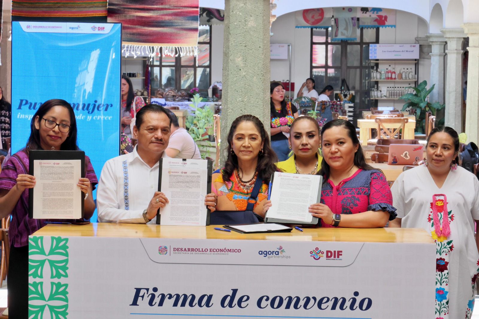 Signa DIF Oaxaca convenio de colaboración con Sedeco para fortalecer la ...